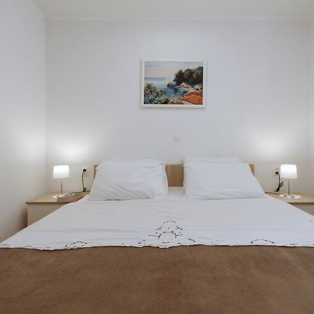 קאבטאט Apartments Mrkan מראה חיצוני תמונה