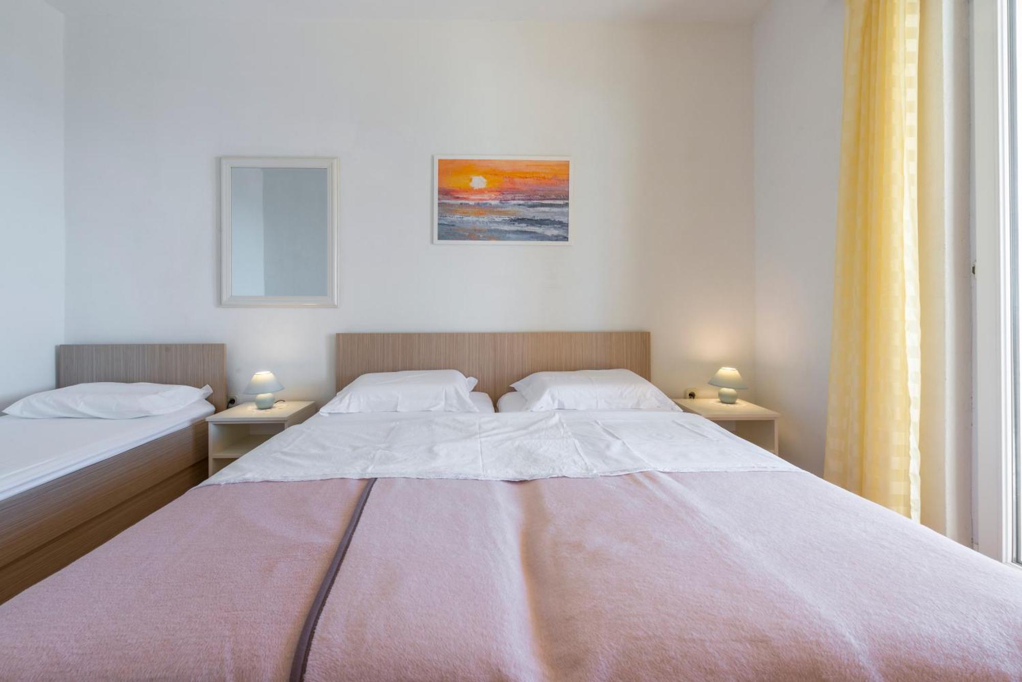 קאבטאט Apartments Mrkan חדר תמונה